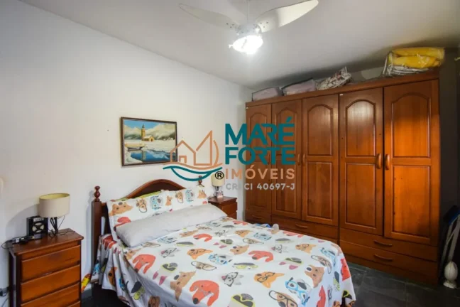 Imagem CASA COM 07 DORMITORIOS PROXIMO A PRAIA ITAGUA