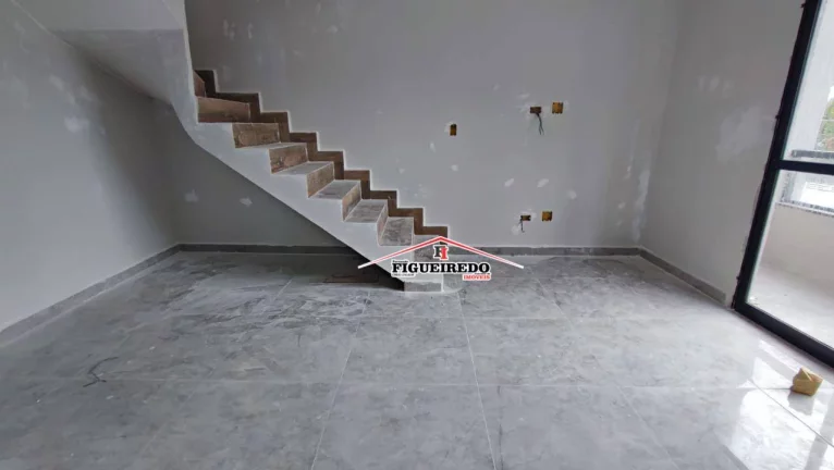 Imagem Casa com 3 dormitórios à venda, 90 m² por R$ 480.000 - Tude Bastos - Praia Grande/SP