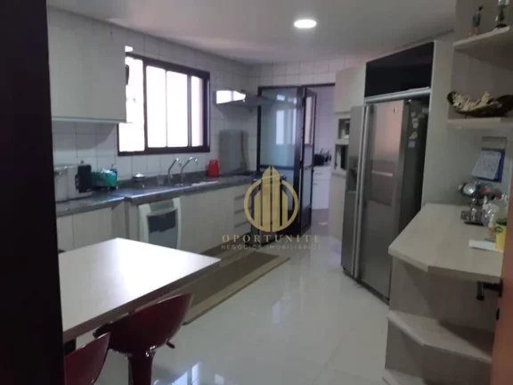Imagem Apartamento 3 suítes, 174m²