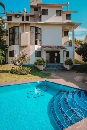 Imagem Vendo maravilhosa casa no Bosque das mansões São jose SC