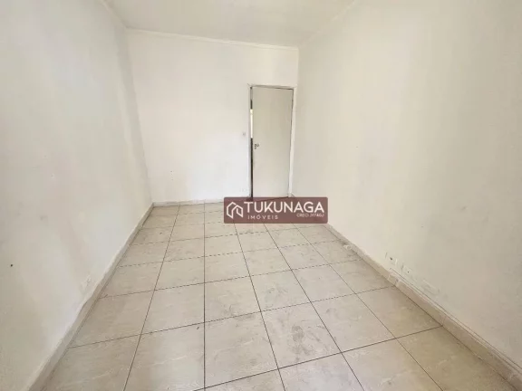 Imagem Casa com 3 dormitórios para alugar, 243 m² por R$ 6.000,00/mês - Vila Augusta - Guarulhos/SP