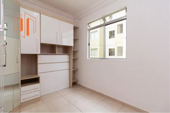 Imagem Apartamento para Venda em Curitiba, Santa Cândida, 2 dormitórios, 1 banheiro, 1 vaga