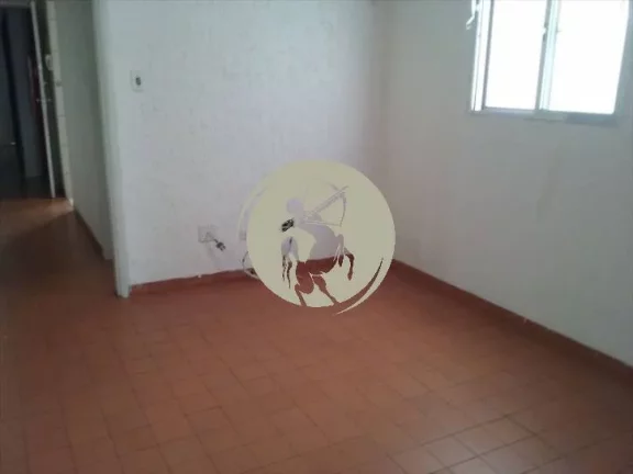 Imagem DIVIDIDO DEU UM BOM QUARTO E SALA COM SACADA