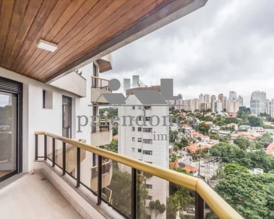 Imagem Apartamento reformado à venda em Higienópolis com 3 suítes e 4 vagas, 169m2.