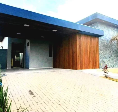 Imagem Linda casa no Condomínio Tamboré, 3 suítes, piscina.