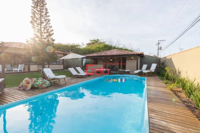 Imagem Casa com 4 dormitórios à venda, 250 m² por R$ 2.650.000,00 - Marina - Armação dos Búzios/RJ
