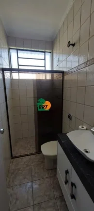 Imagem Casa Comercial para Locação em São Roque, Esplanada Mendes Moraes, 3 banheiros, 2 vagas