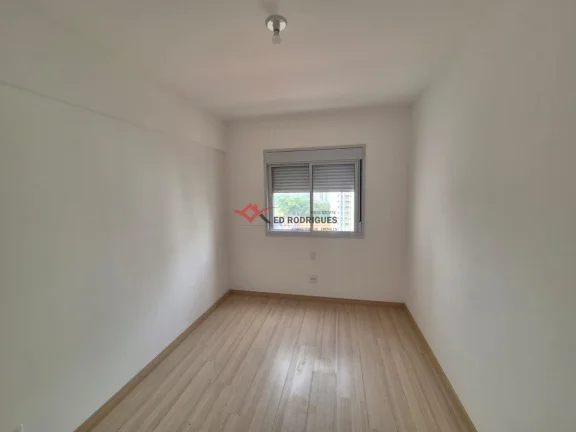Imagem SOBRE O IMÓVEL:

Apartamento amplo, sala para 2 ambientes integrados com a sacada gourmet com churr...