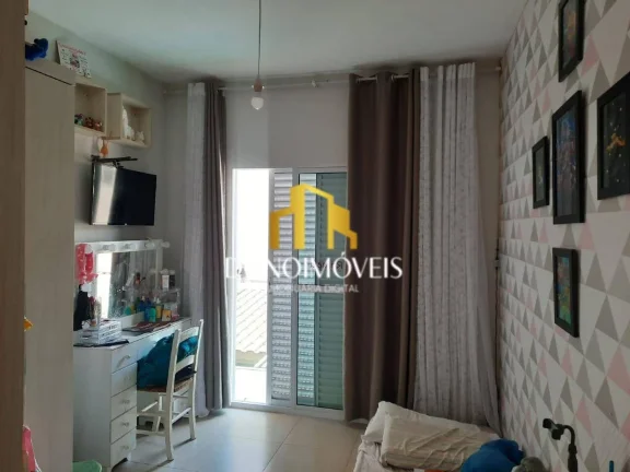 Imagem Casa com 220 m² | 3 Dorms (1 Suíte) | Piscina | 6 Vagas