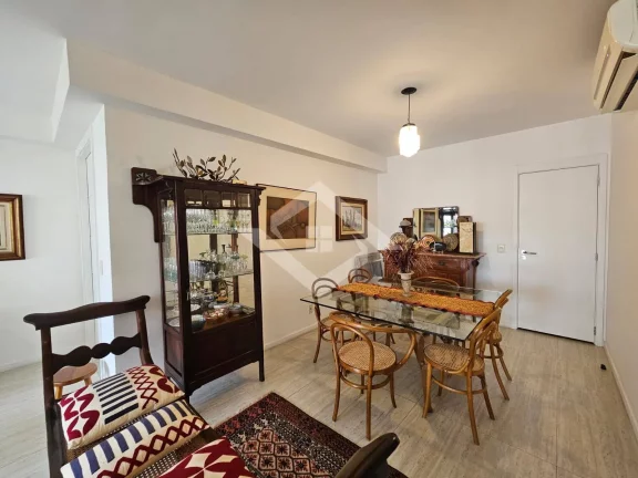 Imagem Apartamento Majestic Clássico - 143 m², 3 Suítes, Andar Alto, Vista Lazer