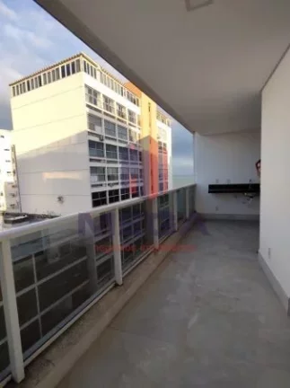 Imagem 4 quartos na quadra do mar da Praia da Costa com vista