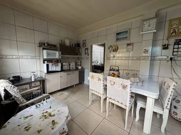 Imagem Casa 140m2, 3 Quartos, Av. Senador Salgado Filho, Centro de Esteio-RS