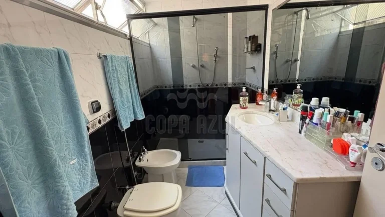 Imagem Copacabana - Residencial › Apartamento com 3 quarto(s) a Venda