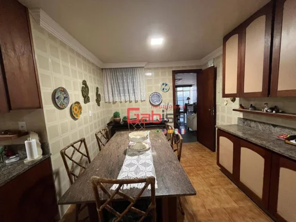 Imagem Apartamento com 4 dormitórios à venda, 250 m² por R$ 2.600.000,00 - Centro - Cabo Frio/RJ