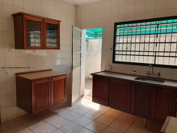 Imagem Casa para Venda em Limeira, Parque Egisto Ragazzo, 3 dormitórios, 1 suíte, 1 banheiro, 2 vagas