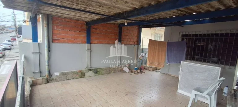 Imagem São 2 Casas e 1 Salão Comercial, 125m², 4 Cômodos cada, Escritura, Na principal Avenida do Jardim Esperança, Mauá-SP