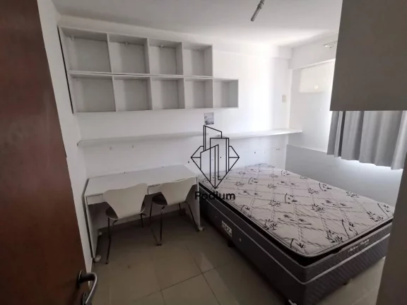 Imagem Apartamento com varanda/sacada e vista lateral para o mar a poucos metros da praia no Jardim Oceania / Bessa -AP2762.