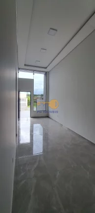 Imagem EXCELENTE CASA COM 3 DORMITÓRIOS Porto Fino