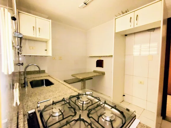 Imagem Apartamento No Jardim Paulista, 2 Dormitórios ( 1 suíte), 1 vaga de garagem ( prédio com manobrista e portaria 24hs). Excelente Localização