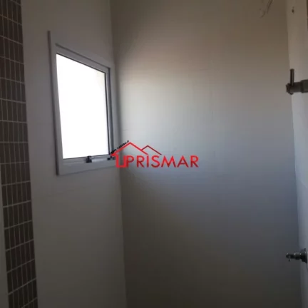 Imagem Sobreposta triplex Nova em condominio Village encruzilhada