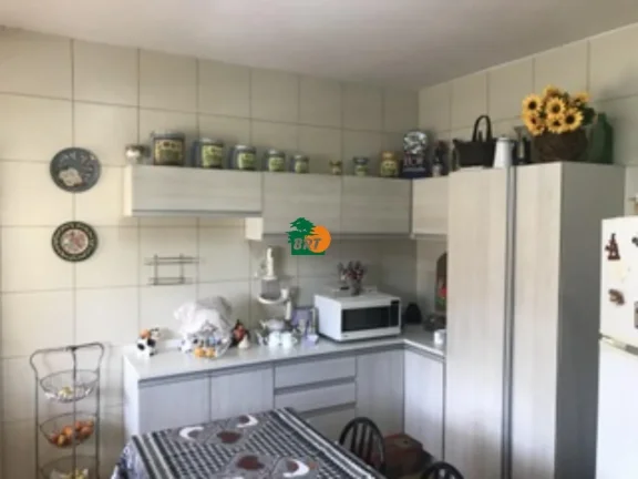 Imagem Casa para Venda em São Roque, Jardim Vinhas Do Sol (mailasqui), 5 dormitórios, 1 suíte, 2 banheiros, 4 vagas