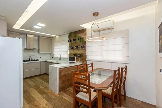 Imagem Casa à venda no Bom Retiro Curitiba