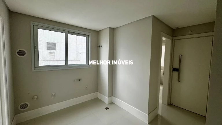 Imagem Apartamento Frente Mar à venda com 4 suítes no centro de Balneário Camboriú