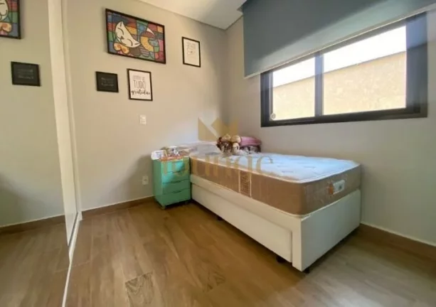 Imagem Casa À Venda em Condomínio Alphaville Zona Sul-Votorantim
