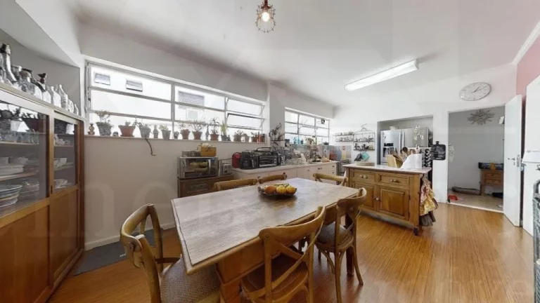 Imagem Apartamento no último andar de prédio em Higienópolis com 260m²!