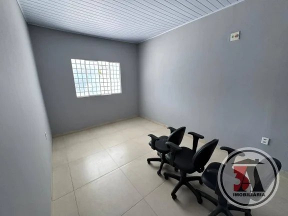 Imagem Casa nova com piscina no Grenville