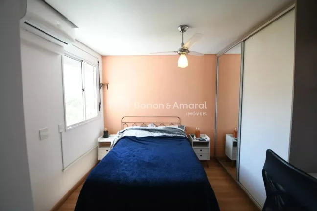 Imagem Localizado no charmoso bairro do Taquaral, este apartamento oferece uma combinação perfeita de con...