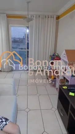 Imagem Apartamento à venda em Campinas próximo à Lagoa do Taquaral.
Possui 3 quartos sendo 1 suíte, var...
