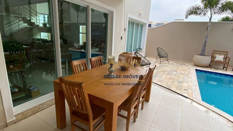 Imagem Casa com 4 dormitórios à venda, 360 m² por R$ 2.700.000,00 - Bosques do Junqueira - Tatuí/SP