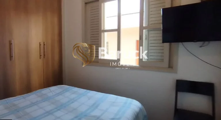 Imagem Sobrado com 3 Quartos à Venda, 227 m² em Cidade Vargas - São Paulo