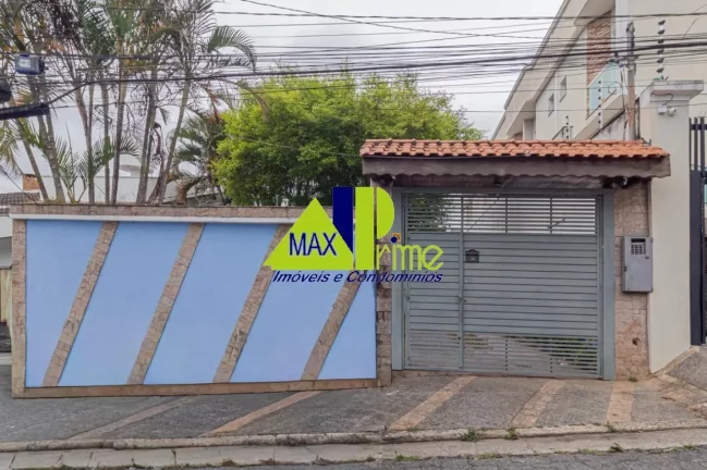 Imagem Casa de Luxo para Locação na Vila Granada, São Paulo-SP: 5 Quartos, 1 Suíte, 3 Salas, 3 Banheiros, 6 Vagas de Garagem.
