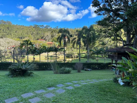 Imagem CASA NO CAMPO CONDOMÍNIO CLUB VALE DA SERRA, TERESÓPOLIS ACEITA FINANCIAR
