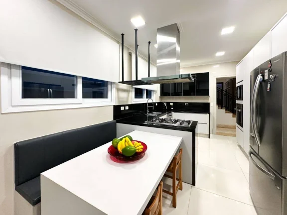 Imagem Casa com 4 dormitórios à venda, 420 m² por R$ 7.500.000,00 - Centro Comercial Jubran - Barueri/SP