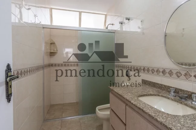 Imagem Apartamento em Higienópolis com 3 quartos (1 suíte) e 2 vagas, 210 m²