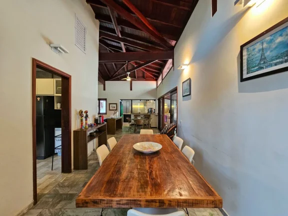 Imagem Casa de Luxo à Venda em Riviera de São Lourenço Módulo 21: 6 Quartos, 6 Suítes, 2 Salas, 3 Vagas de Garagem, 350m² de Área