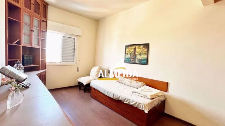 Imagem Apartamento com 3 dormitórios à venda, 133 m² por R$ 390.000,00 - Centro - Rio Claro/SP
