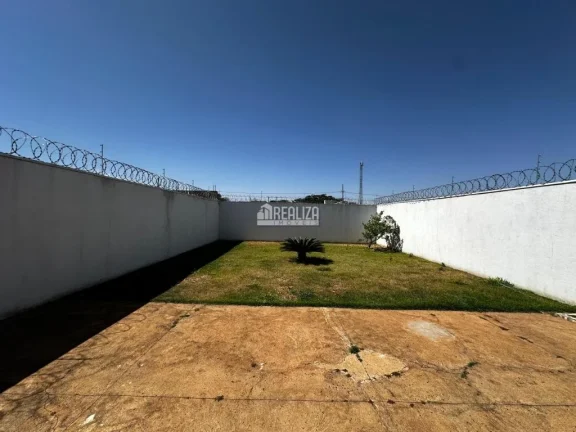 Imagem Casa à Venda no bairro Jardim Maracanã, em Uberaba - 2 Dormitórios e Móveis Planejados