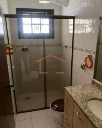 Imagem Sobrado 126m², 3 dormitórios amplos e bem iluminados, com armários planejados e 1 suíte luxuosa,...
