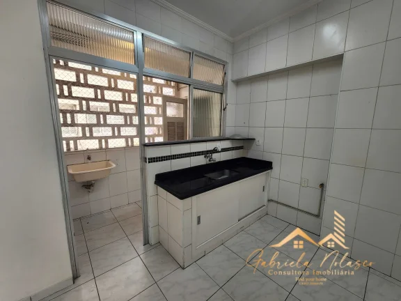 Imagem Apartamento com 3 dormitórios no miolo do Gonzaga