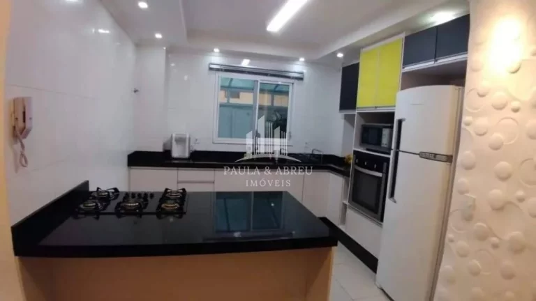 Imagem Apartamento Garden 53 + 30m² de Quintal, 2 Dormitórios, 1 Banheiro, 2 VAGAS, móveis planejados na cozinha, banheiro e Q. casal, Quintal coberto (retrátil), Baixo condomínio 170 no Vila Vitória, Mauá-SP