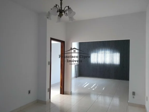 Imagem Casa à venda no bairro Jardim Ícaro - Guaratinguetá/SP