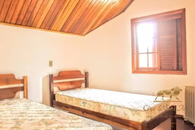 Imagem Casa residencial à venda, Alto Capivari, Campos do Jordão.