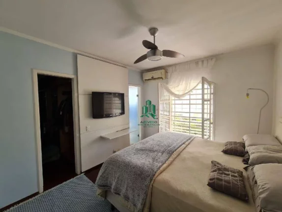 Imagem Casa com 3 dormitórios à venda, 190 m² por R$ 1.350.000,00 - Vila Augusta - Guarulhos/SP