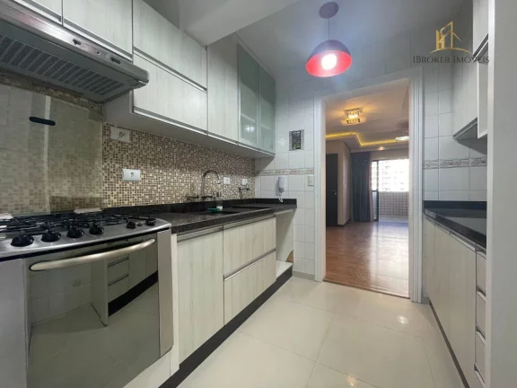 Imagem Apartamento com 4 quartos para alugar, 107 m² por R$ 3.300/mês - Cabral - Curitiba/PR