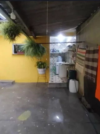 Imagem Casa com 2 dormitórios à venda, 200 m² por R$ 420.000,00 - Jardim Nova Cidade - Guarulhos/SP