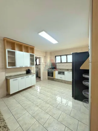 Imagem APARTAMENTO PLANEJADO DE 126 M² - 4 DORMTS, SUÍTE, SACADA, 3 VAGAS